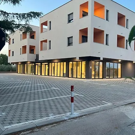 Rados Szálloda Fažana