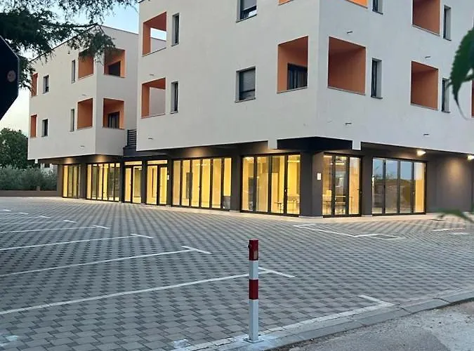 Rados ホテル Fažana